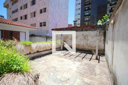Casa à venda com 1000m², 5 quartos e 5 vagasQuintal