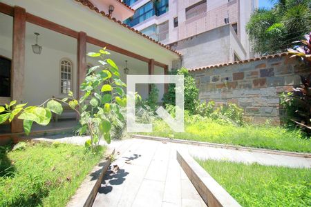 Casa à venda com 1000m², 5 quartos e 5 vagasfachada interna