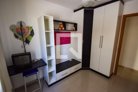 Quarto 1 de apartamento para alugar com 2 quartos, 55m² em Todos Os Santos, Rio de Janeiro