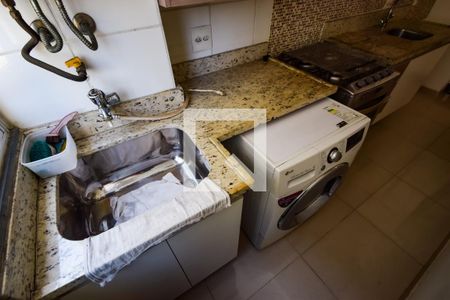 Área de Serviço de apartamento para alugar com 2 quartos, 55m² em Todos Os Santos, Rio de Janeiro