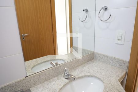 Apartamento para alugar com 73m², 2 quartos e 1 vagaQuarto 01 Banheiro