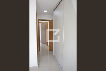 Apartamento para alugar com 73m², 2 quartos e 1 vagaQuarto 01