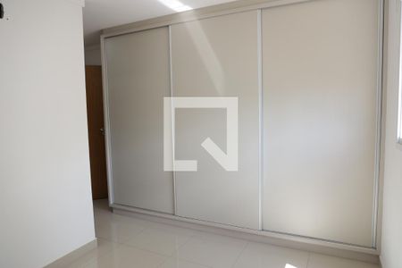 Apartamento para alugar com 73m², 2 quartos e 1 vagaQuarto 01