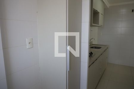 Apartamento para alugar com 73m², 2 quartos e 1 vagaÁrea de Serviço