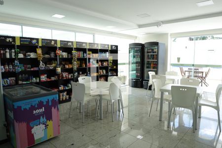 Área comum de apartamento para alugar com 2 quartos, 73m² em Setor Bueno, Goiânia