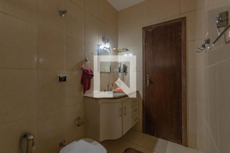 Casa à venda com 502m², 5 quartos e 5 vagasBanheiro 1