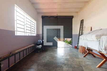 Casa à venda com 340m², 3 quartos e 2 vagasArmazém 