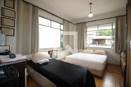 Casa de condomínio à venda com 251m², 4 quartos e 2 vagasQuarto 3 - Suíte