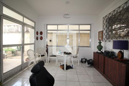 Casa de condomínio à venda com 251m², 4 quartos e 2 vagasSala da Área Externa