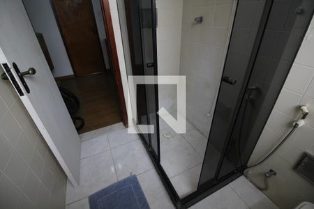 Casa de condomínio à venda com 251m², 4 quartos e 2 vagasQuarto 2 - Banheiro da Suíte