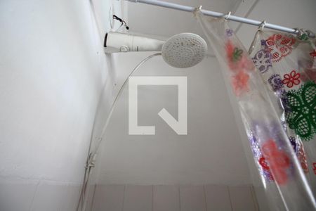 Casa de condomínio à venda com 251m², 4 quartos e 2 vagasBanheiro de Serviço