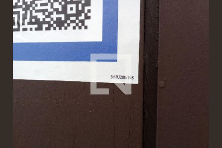 Casa de condomínio à venda com 251m², 4 quartos e 2 vagas Casa de condomínio à venda com 251m², 4 quartos e 2 vagasPlaca