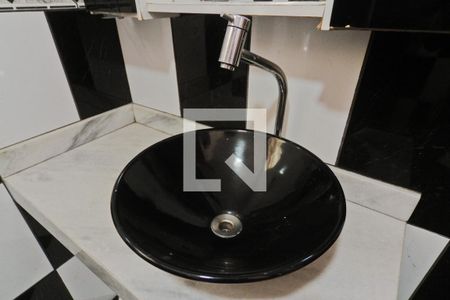 Apartamento à venda com 75m², 2 quartos e 1 vagaBanheiro