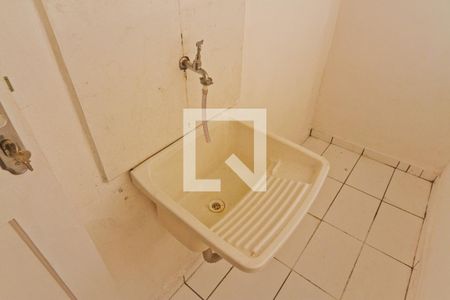 Apartamento à venda com 75m², 2 quartos e 1 vagaÁrea de Serviço