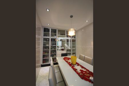 Apartamento à venda com 287m², 3 quartos e 2 vagasCopa e Cozinha 