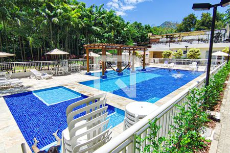 Apartamento para alugar com 64m², 2 quartos e sem vagaÁrea comum