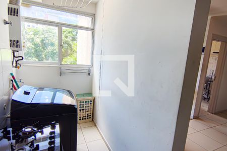 Apartamento para alugar com 64m², 2 quartos e sem vagaCozinha e Área de Serviço