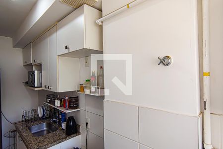 Apartamento para alugar com 64m², 2 quartos e sem vagaCozinha e Área de Serviço