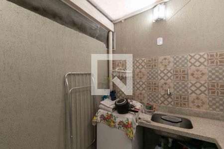Apartamento à venda com 50m², 2 quartos e 1 vaga Apartamento à venda com 50m², 2 quartos e 1 vagaCozinha e Área de Serviço