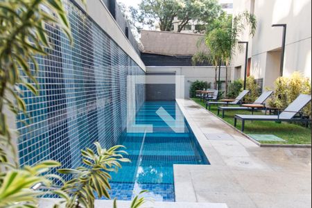 Studio à venda com 24m², 1 quarto e sem vagaPiscina