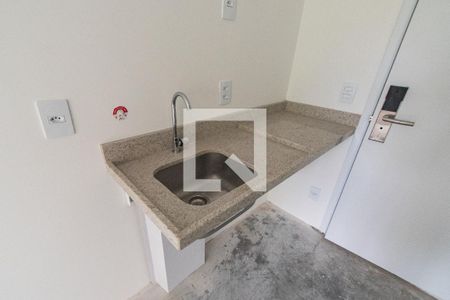 Sala/quarto/cozinha de kitnet/studio à venda com 1 quarto, 24m² em Vila Mariana, São Paulo