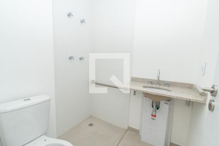 Banheiro de kitnet/studio à venda com 1 quarto, 24m² em Vila Mariana, São Paulo