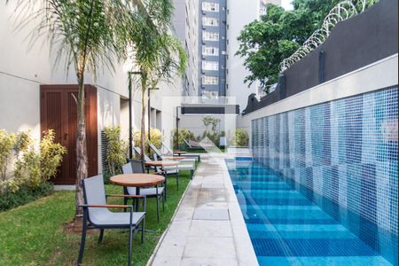 Studio à venda com 24m², 1 quarto e sem vagaPiscina