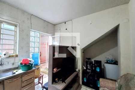 Casa à venda com 250m², 5 quartos e 2 vagas Casa à venda com 250m², 5 quartos e 2 vagasCozinha