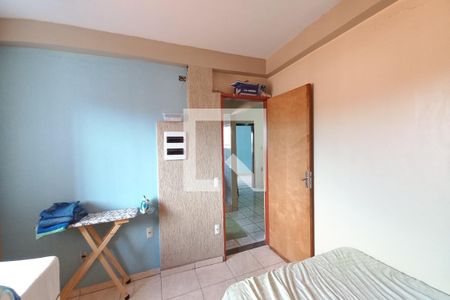 Casa à venda com 250m², 5 quartos e 2 vagas Casa à venda com 250m², 5 quartos e 2 vagasQuarto 2 - Suíte