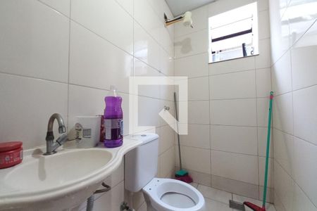 Casa à venda com 250m², 5 quartos e 2 vagas Casa à venda com 250m², 5 quartos e 2 vagasBanheiro