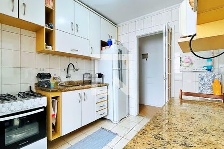 Apartamento para alugar com 50m², 2 quartos e 1 vaga Apartamento para alugar com 50m², 2 quartos e 1 vagaCozinha e Área de Serviço