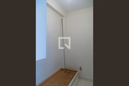Apartamento para alugar com 100m², 3 quartos e sem vaga Apartamento para alugar com 100m², 3 quartos e sem vagaQuarto de Serviço
