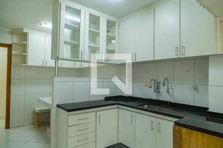 Apartamento para alugar com 100m², 3 quartos e sem vaga Apartamento para alugar com 100m², 3 quartos e sem vagaCozinha