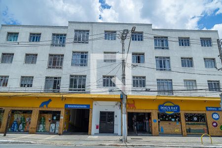 Apartamento para alugar com 100m², 3 quartos e sem vaga Apartamento para alugar com 100m², 3 quartos e sem vagaFachada