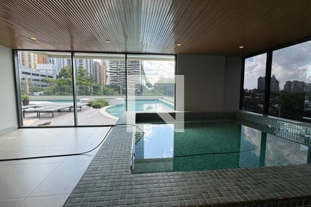 Piscina Coberta de apartamento para alugar com 3 quartos, 124m² em Alphaville Industrial, Barueri
