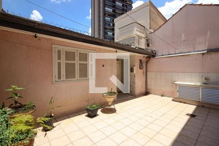 Casa à venda com 142m², 3 quartos e 2 vagasQuintal