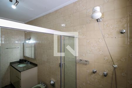 Casa à venda com 142m², 3 quartos e 2 vagasBanheiro