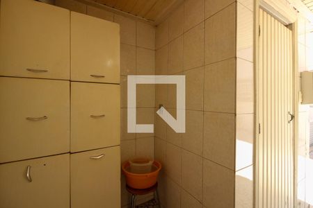 Casa à venda com 142m², 3 quartos e 2 vagasÁrea de Serviço