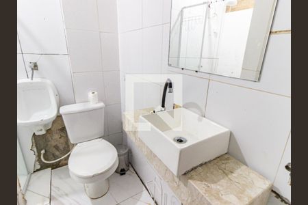 Casa à venda com 120m², 5 quartos e sem vagaBanheiro 3