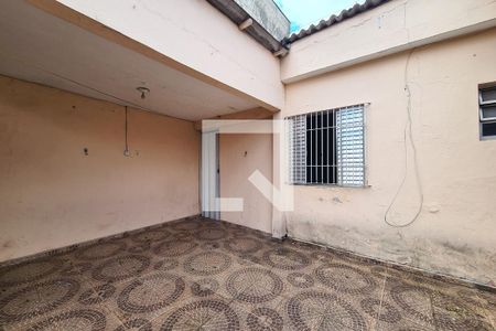 Casa à venda com 167m², 2 quartos e 4 vagasGaragem e Quintal
