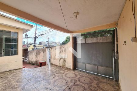 Casa à venda com 167m², 2 quartos e 4 vagasGaragem e Quintal