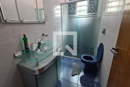 Casa à venda com 167m², 2 quartos e 4 vagasBanheiro