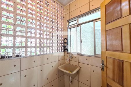 Casa à venda com 167m², 2 quartos e 4 vagasÁrea de Serviço