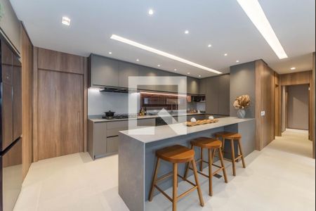 Apartamento à venda com 201m², 3 quartos e 3 vagas Apartamento à venda com 201m², 3 quartos e 3 vagasCozinha