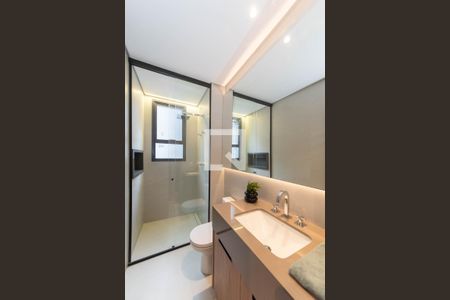 Apartamento à venda com 201m², 3 quartos e 3 vagas Apartamento à venda com 201m², 3 quartos e 3 vagasQuarto 02