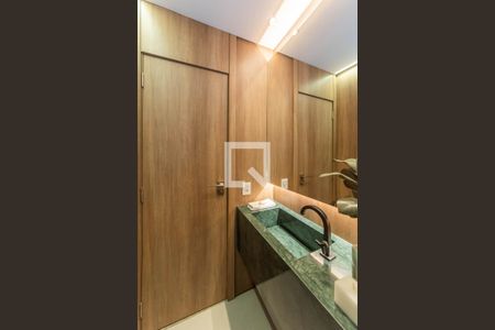 Apartamento à venda com 201m², 3 quartos e 3 vagas Apartamento à venda com 201m², 3 quartos e 3 vagasLavabo