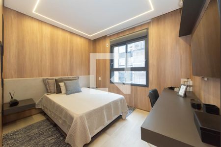 Apartamento à venda com 201m², 3 quartos e 3 vagas Apartamento à venda com 201m², 3 quartos e 3 vagasQuarto 02