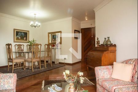 Apartamento à venda com 124m², 4 quartos e 3 vagasSala