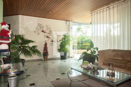 Apartamento à venda com 124m², 4 quartos e 3 vagasHall social