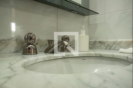 Apartamento à venda com 124m², 4 quartos e 3 vagasBanheiro